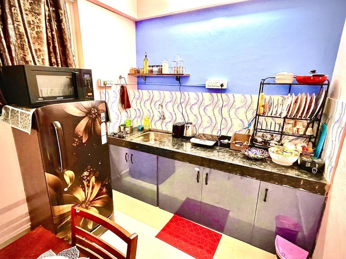 Apartment Citi 1bhk -service Apartment-sinhgad Road-ott-kitchen-parking Pune