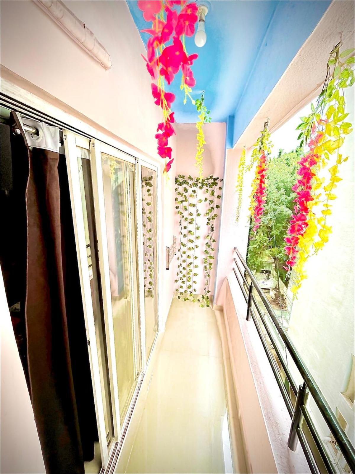 Citi 1bhk -service Apartment-sinhgad Road-ott-kitchen-parking * Pune
